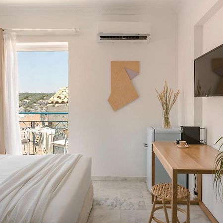 The Blue Hotell Skiathos stad Exteriör bild